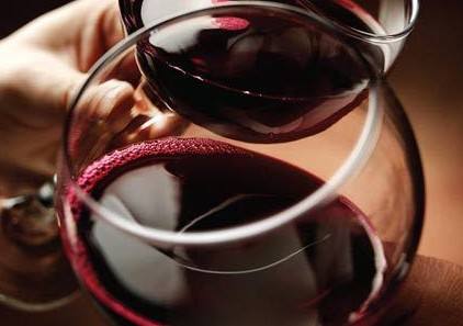 若葡萄酒里面有沉淀，是否还能喝呢